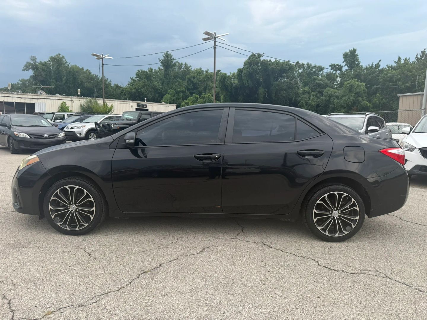 toyota corolla 2014 5YFBURHEXEP138269 image toyota corolla 2014 5YFBURHEXEP138269 image