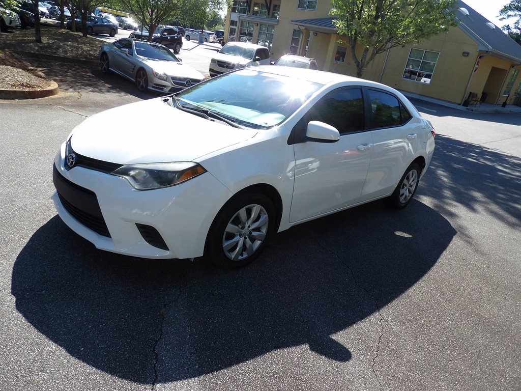 toyota corolla 2014 5YFBURHE7EP053115 image toyota corolla 2014 5YFBURHE7EP053115 image
