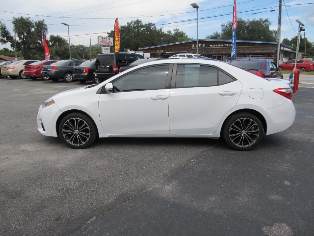 toyota corolla 2014 5YFBURHE5EP165959 image toyota corolla 2014 5YFBURHE5EP165959 image