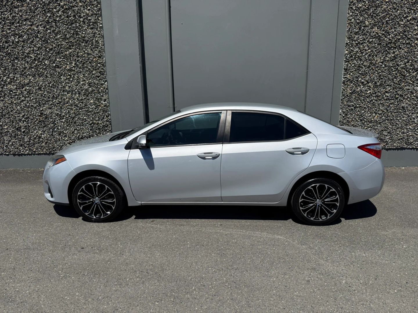 toyota corolla 2014 2T1BURHE8EC043855 image toyota corolla 2014 2T1BURHE8EC043855 image