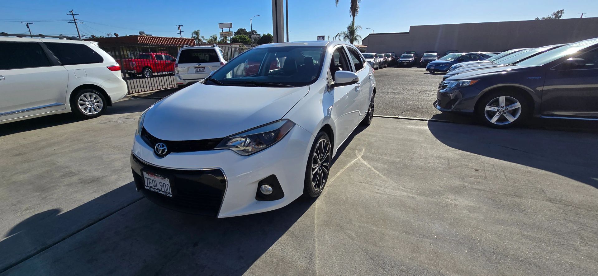 toyota corolla 2014 5YFBURHE2EP063387 image toyota corolla 2014 5YFBURHE2EP063387 image