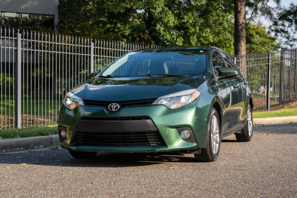 toyota corolla 2014 5YFBPRHE9EP046240 image toyota corolla 2014 5YFBPRHE9EP046240 image