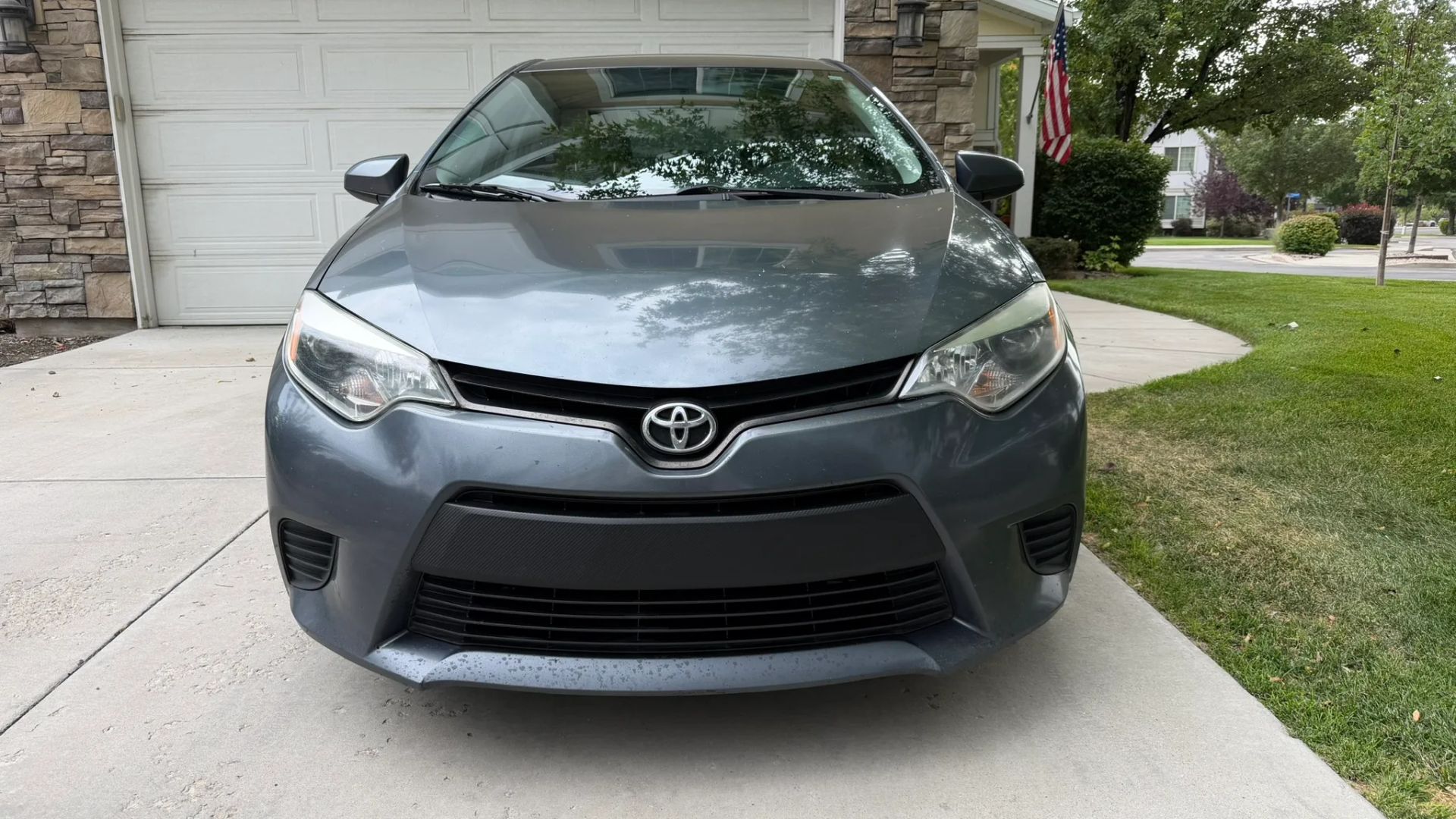 toyota corolla 2014 5YFBURHE8EP037442 image toyota corolla 2014 5YFBURHE8EP037442 image