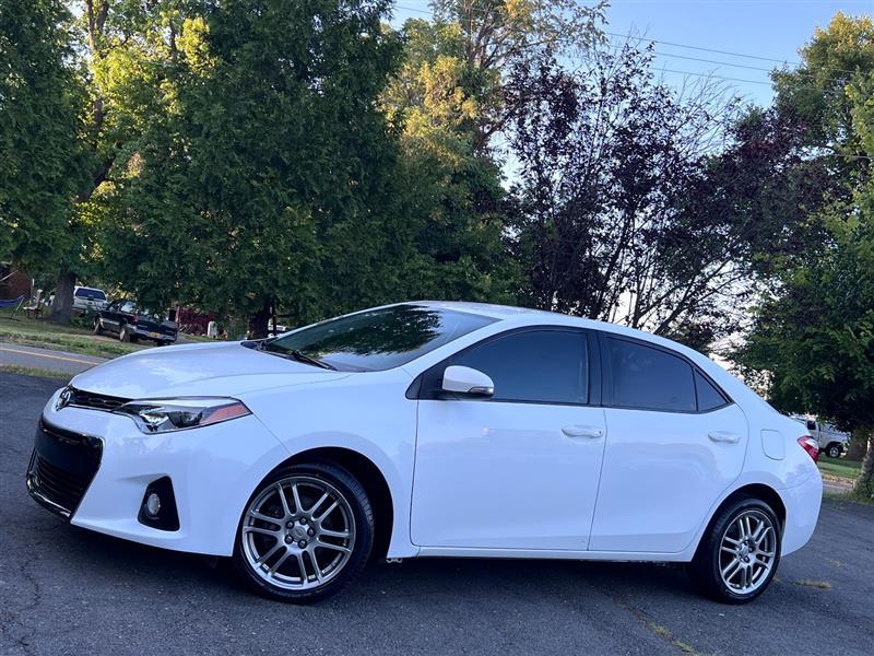 toyota corolla 2015 5YFBURHE6FP297453 image toyota corolla 2015 5YFBURHE6FP297453 image