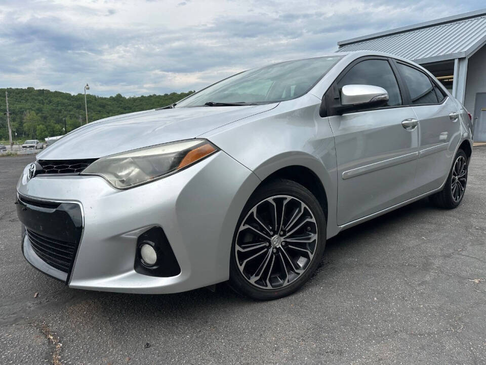 toyota corolla 2015 5YFBURHE4FP322334 image toyota corolla 2015 5YFBURHE4FP322334 image