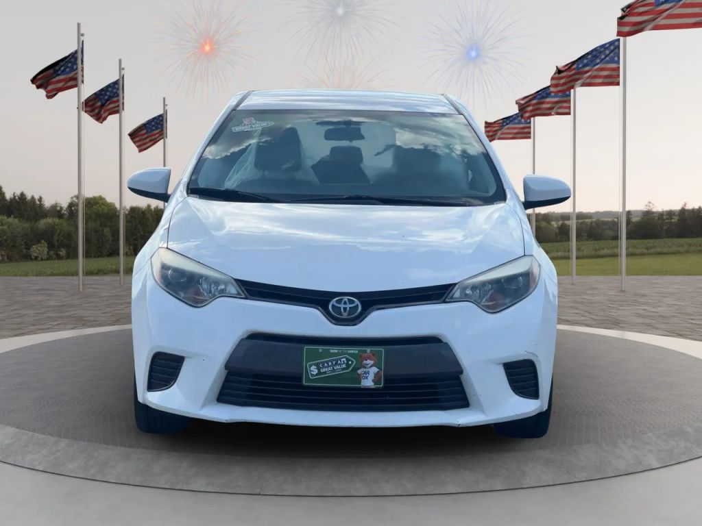 toyota corolla 2015 5YFBURHE8FP215903 image toyota corolla 2015 5YFBURHE8FP215903 image