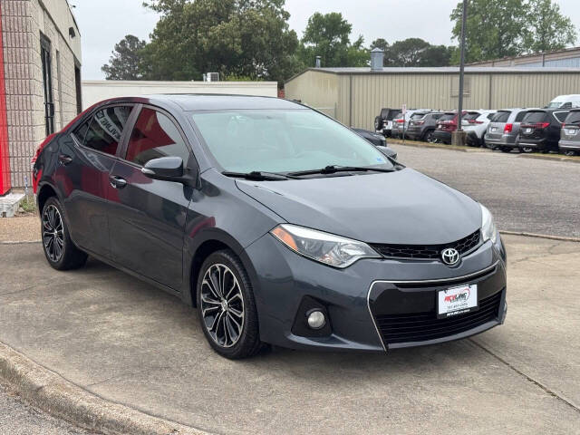 toyota corolla 2015 5YFBURHE0FP334089 image toyota corolla 2015 5YFBURHE0FP334089 image
