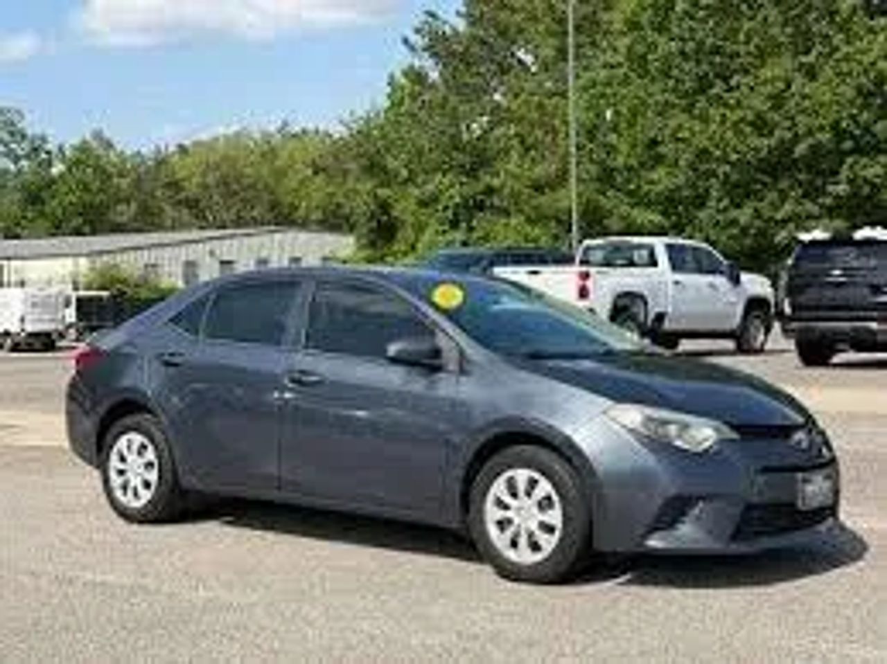 toyota corolla 2015 5YFBURHE7FP260377 image toyota corolla 2015 5YFBURHE7FP260377 image