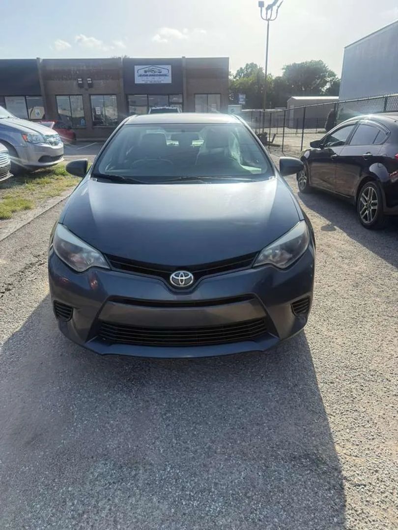 toyota corolla 2015 5YFBURHE6FP266963 image toyota corolla 2015 5YFBURHE6FP266963 image