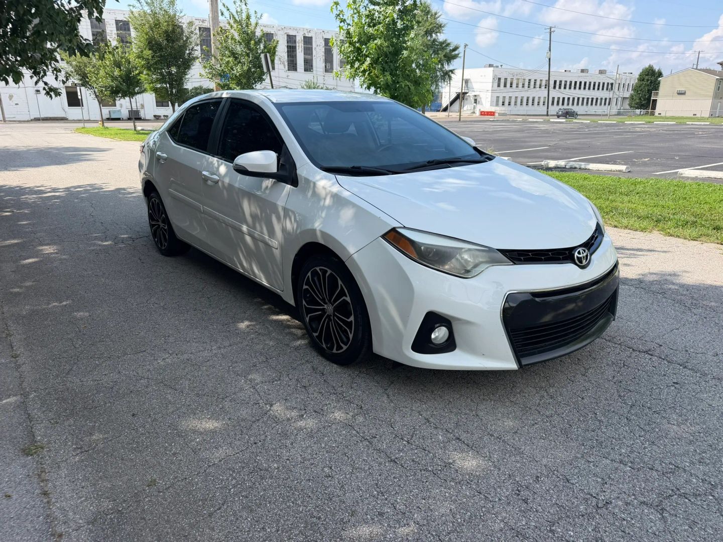 toyota corolla 2015 2T1BURHE5FC393333 image toyota corolla 2015 2T1BURHE5FC393333 image