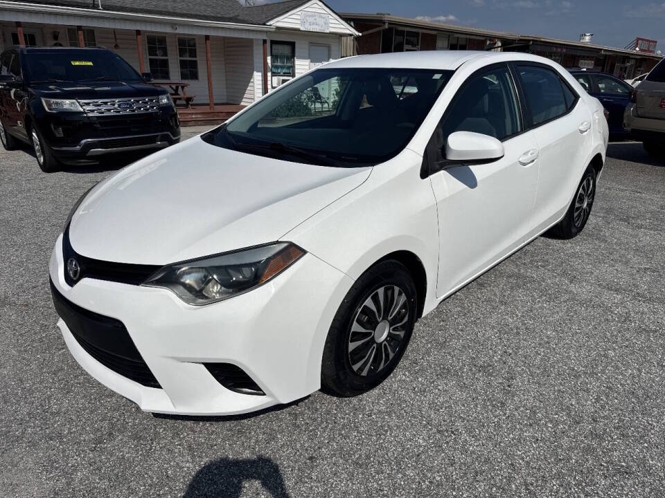 toyota corolla 2015 5YFBURHE1FP297750 image toyota corolla 2015 5YFBURHE1FP297750 image