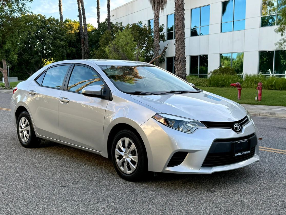toyota corolla 2015 5YFBURHEXFP345231 image toyota corolla 2015 5YFBURHEXFP345231 image