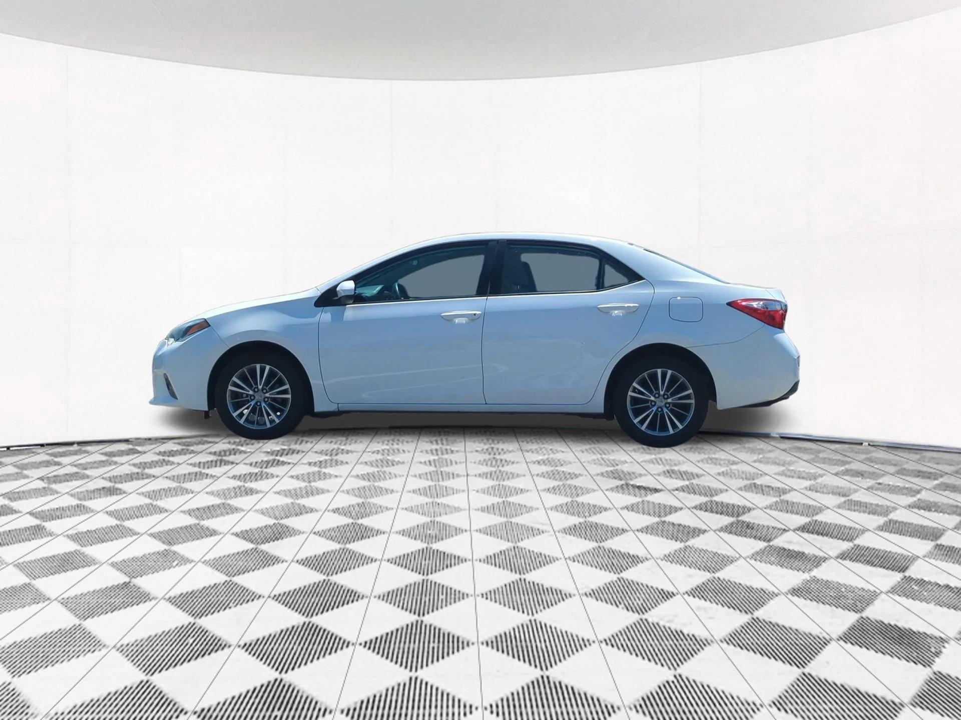 toyota corolla 2015 2T1BURHE8FC394296 image toyota corolla 2015 2T1BURHE8FC394296 image