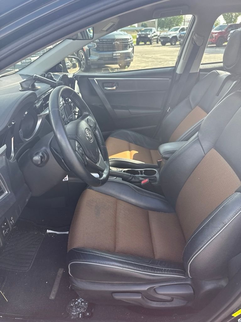 toyota corolla 2015 5YFBURHE1FP328866 image toyota corolla 2015 5YFBURHE1FP328866 image