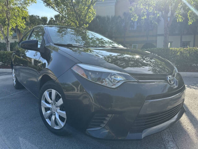 toyota corolla 2015 5YFBURHE9FP212184 image toyota corolla 2015 5YFBURHE9FP212184 image