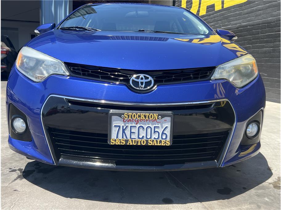 toyota corolla 2015 5YFBURHE4FP227708 image toyota corolla 2015 5YFBURHE4FP227708 image