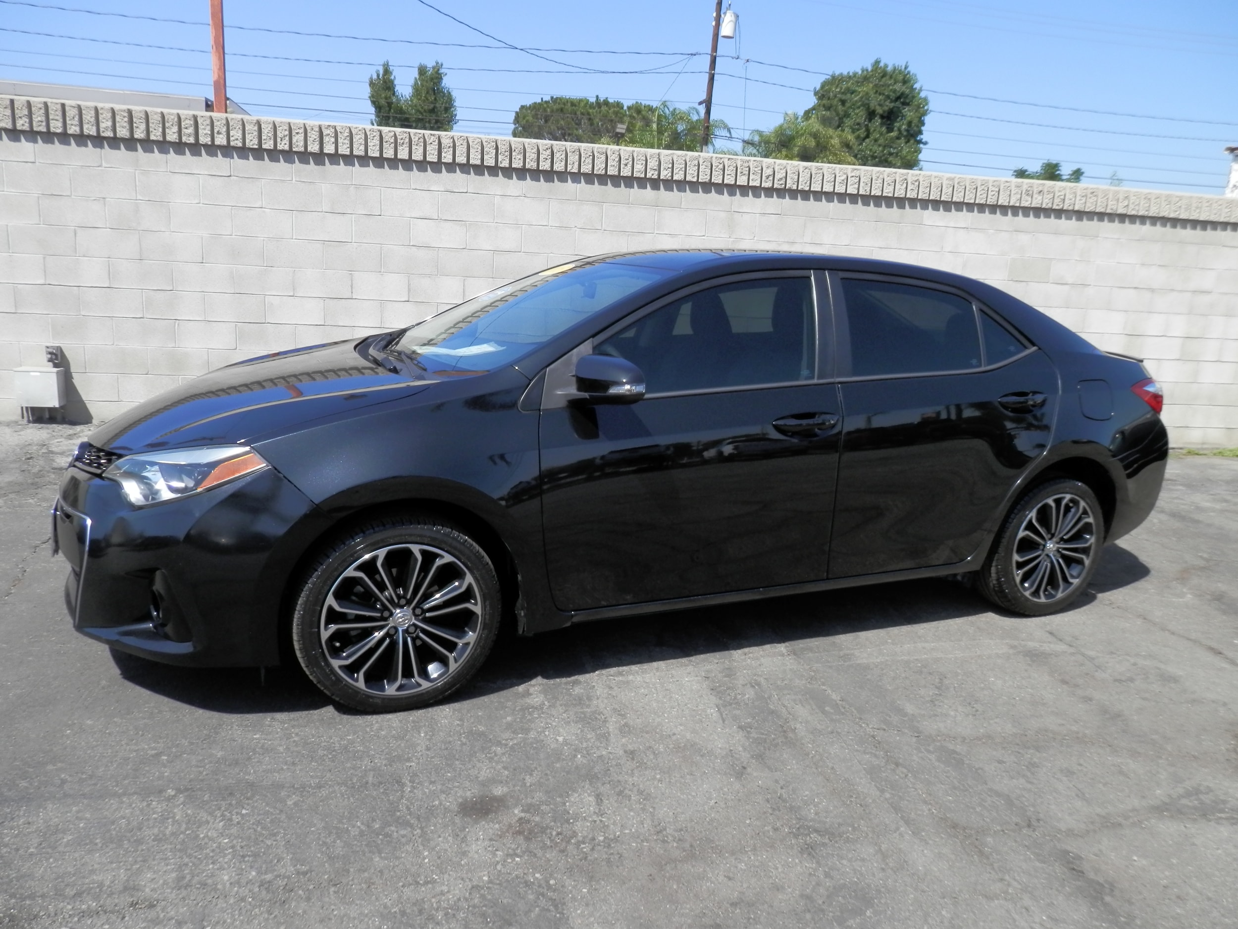 toyota corolla 2015 5YFBURHE8FP308033 image toyota corolla 2015 5YFBURHE8FP308033 image