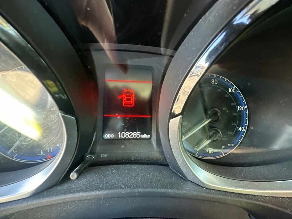 toyota corolla 2015 5YFBURHE8FP364439 image toyota corolla 2015 5YFBURHE8FP364439 image
