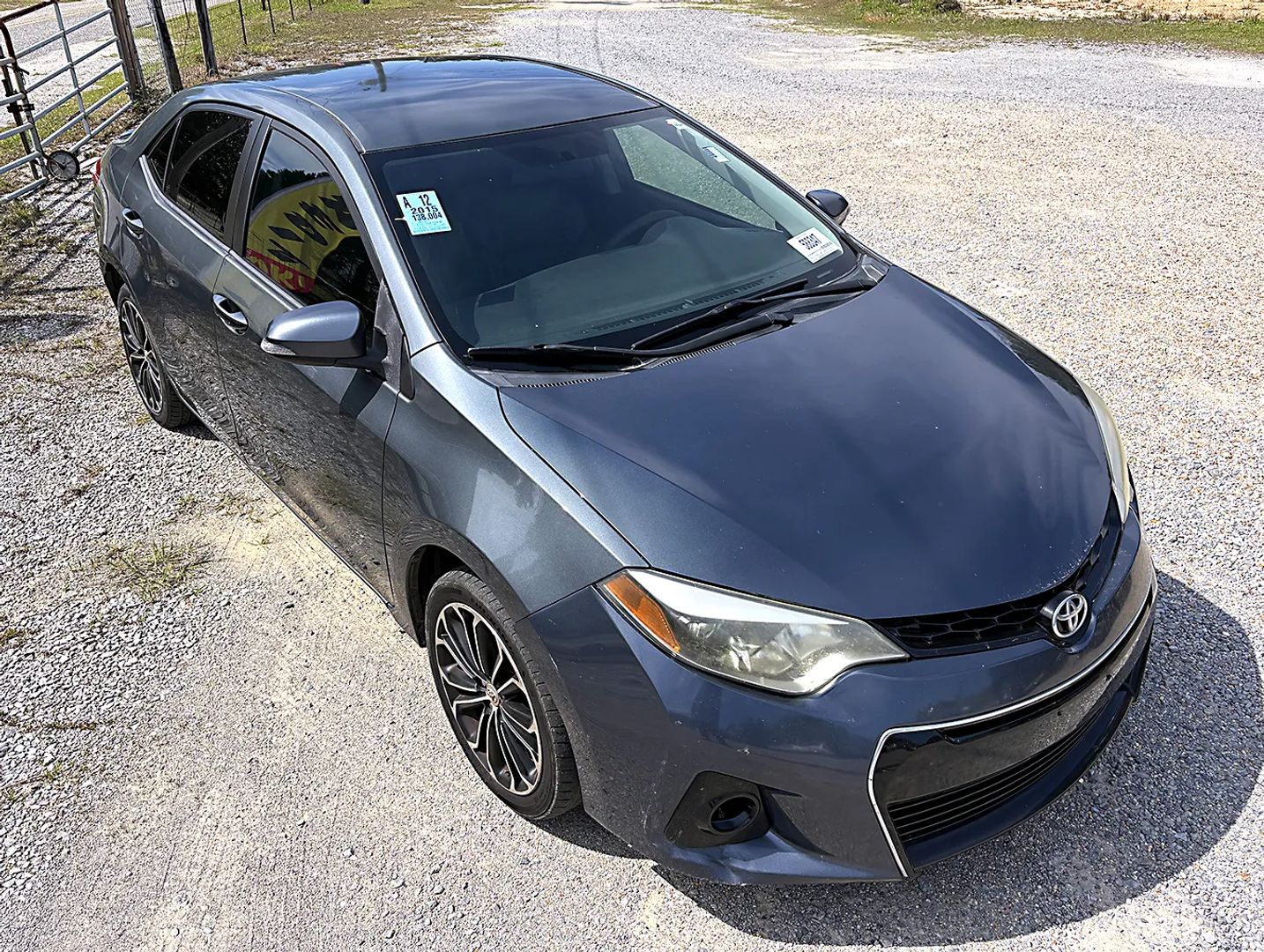 toyota corolla 2015 5YFBURHEXFP275746 image toyota corolla 2015 5YFBURHEXFP275746 image