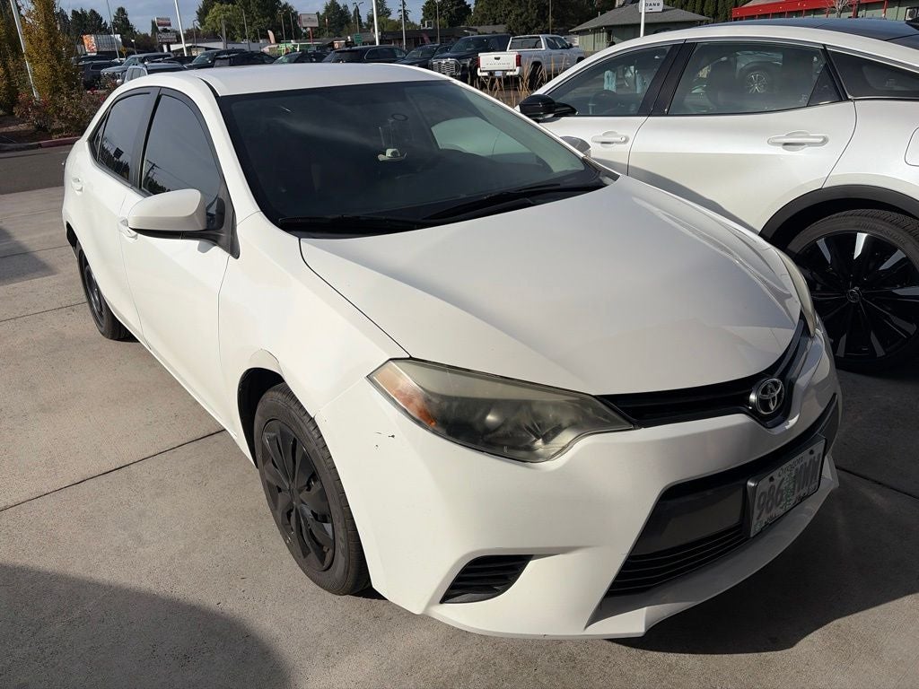 toyota corolla 2015 5YFBURHE0FP258387 image toyota corolla 2015 5YFBURHE0FP258387 image