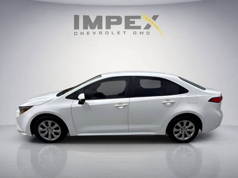 toyota corolla 2022 5YFEPMAE9NP333930 image toyota corolla 2022 5YFEPMAE9NP333930 image