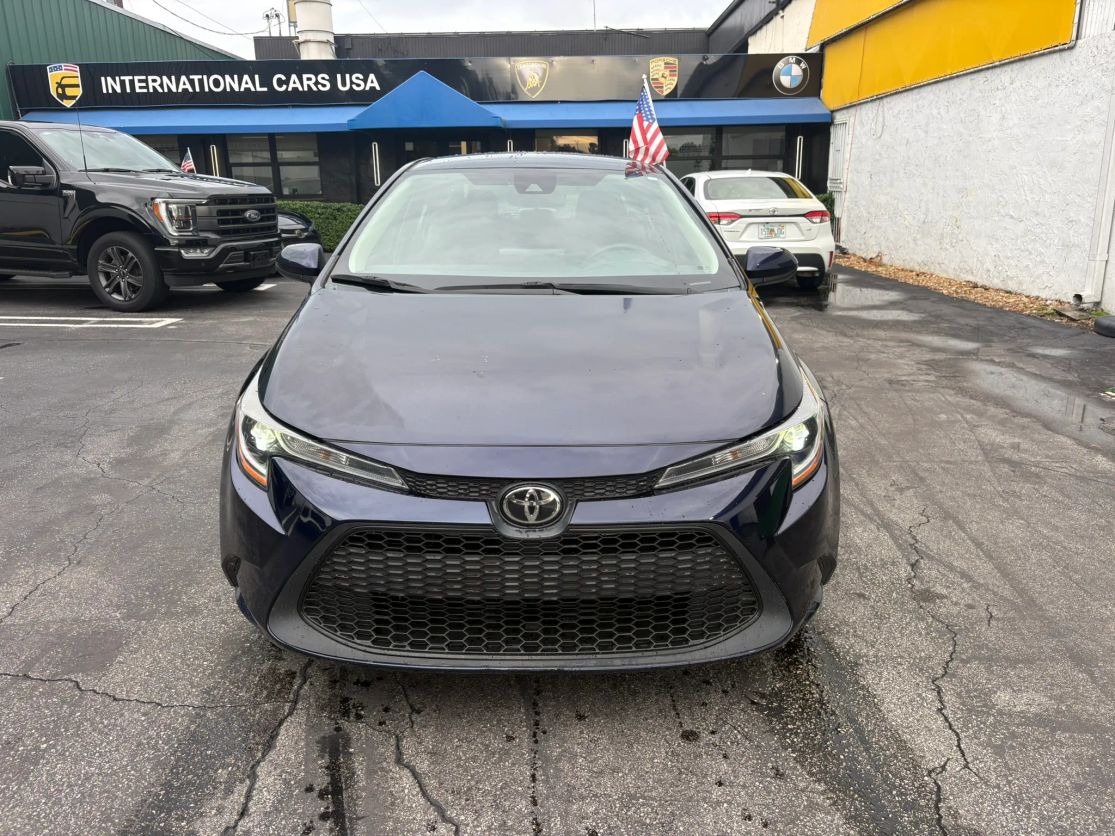toyota corolla 2022 5YFEPMAE4NP315075 image toyota corolla 2022 5YFEPMAE4NP315075 image