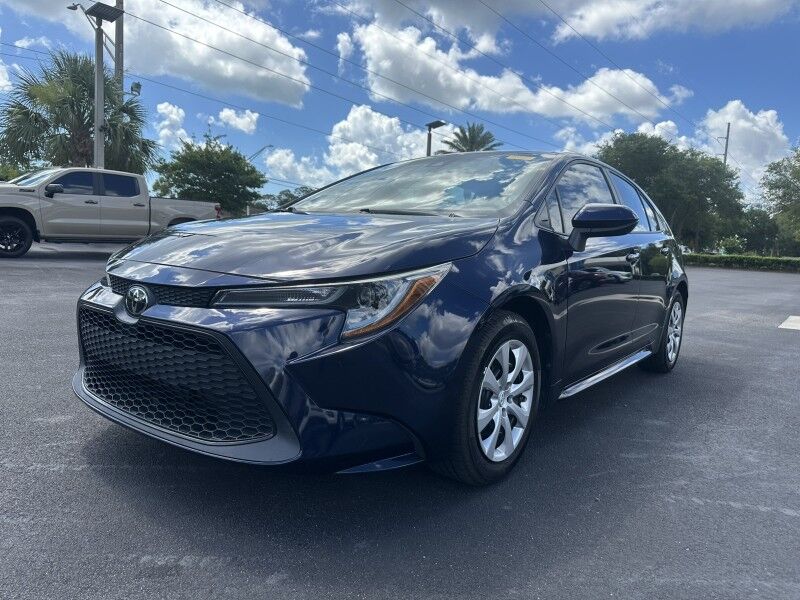 toyota corolla 2022 5YFEPMAE7NP371611 image toyota corolla 2022 5YFEPMAE7NP371611 image