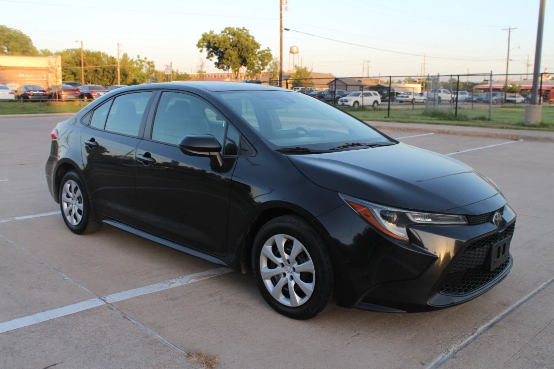 toyota corolla 2022 5YFEPMAE4NP275824 image toyota corolla 2022 5YFEPMAE4NP275824 image
