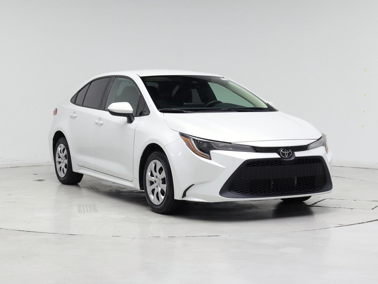 toyota corolla 2022 5YFEPMAE0NP369845 image toyota corolla 2022 5YFEPMAE0NP369845 image