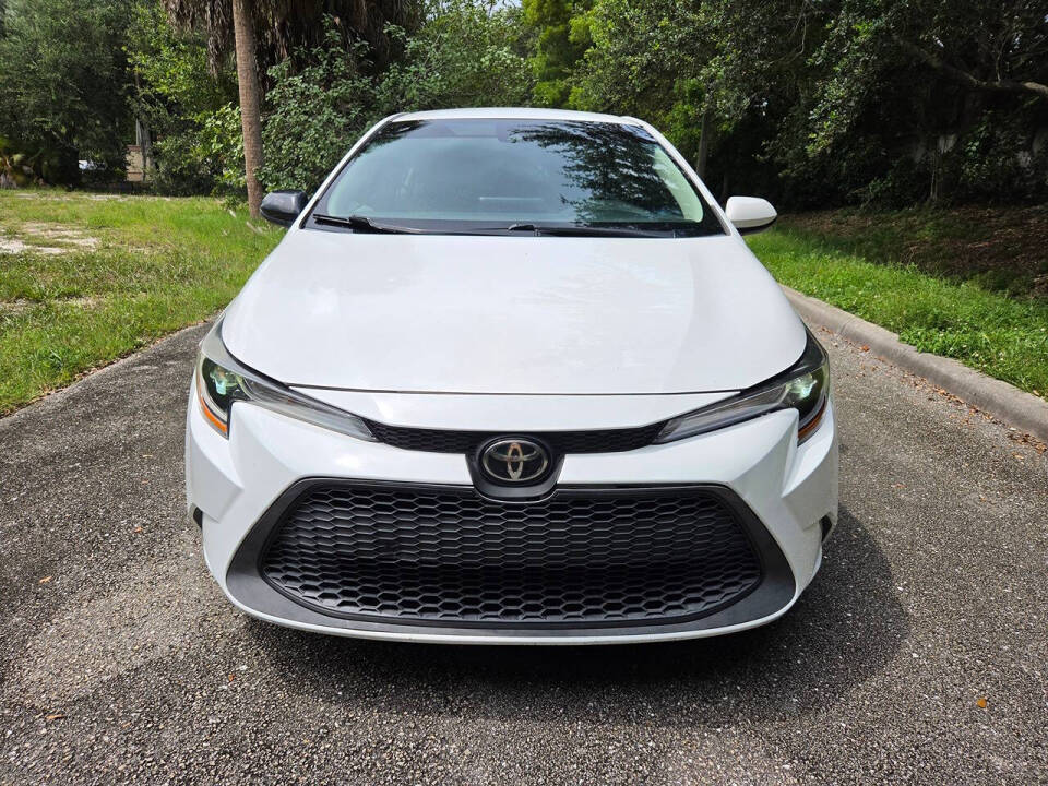 toyota corolla 2022 5YFEPMAE8NP364022 image toyota corolla 2022 5YFEPMAE8NP364022 image
