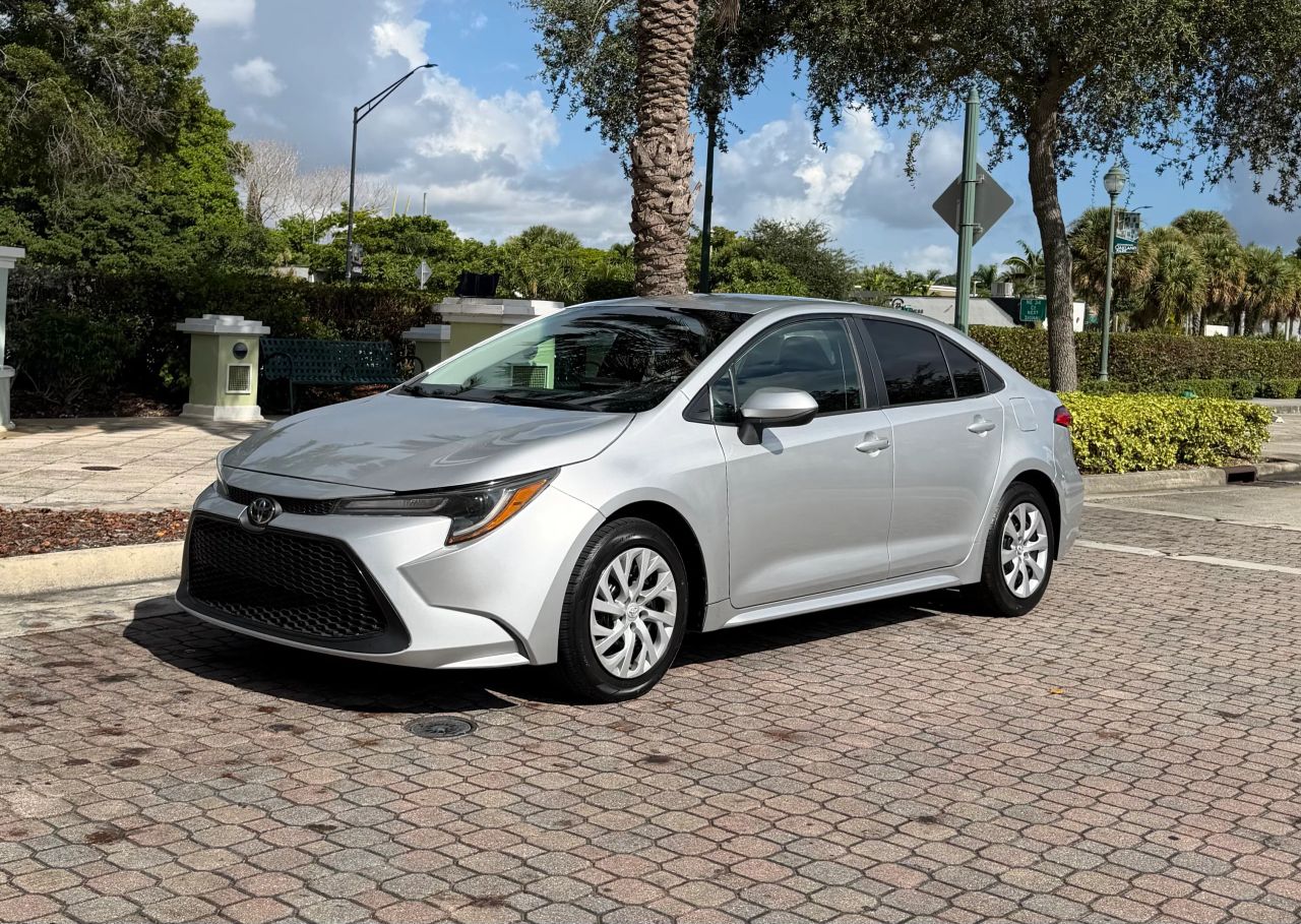 toyota corolla 2022 5YFEPMAE5NP286587 image toyota corolla 2022 5YFEPMAE5NP286587 image