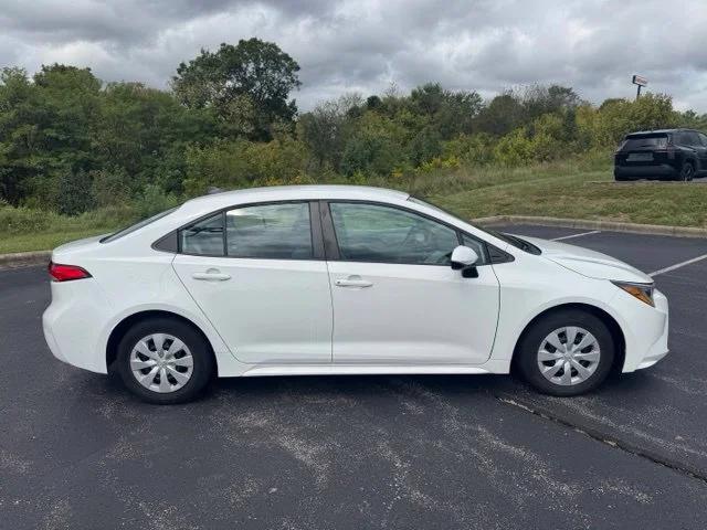 toyota corolla 2022 5YFDPMAE1NP334145 image toyota corolla 2022 5YFDPMAE1NP334145 image
