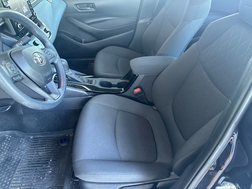 toyota corolla 2022 5YFEPMAE2NP297465 image toyota corolla 2022 5YFEPMAE2NP297465 image