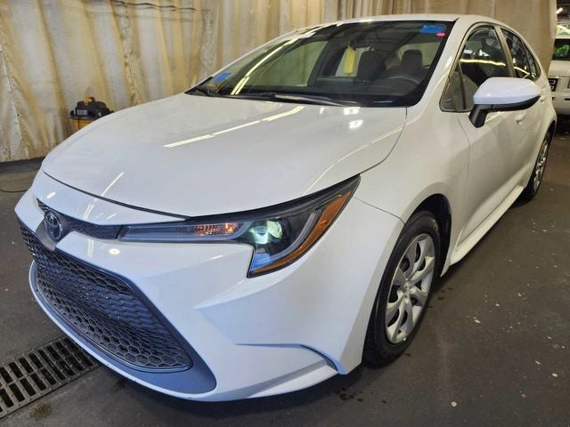 toyota corolla 2022 5YFEPMAE4NP326187 image toyota corolla 2022 5YFEPMAE4NP326187 image
