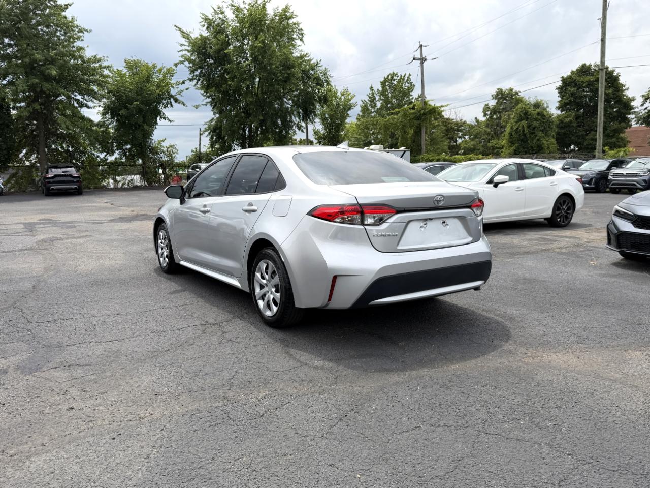 toyota corolla 2022 5YFEPMAE0NP390999 image toyota corolla 2022 5YFEPMAE0NP390999 image