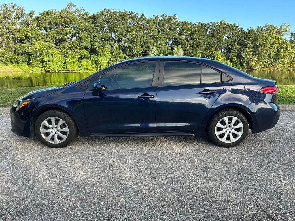 toyota corolla 2022 5YFEPMAE4NP294146 image toyota corolla 2022 5YFEPMAE4NP294146 image