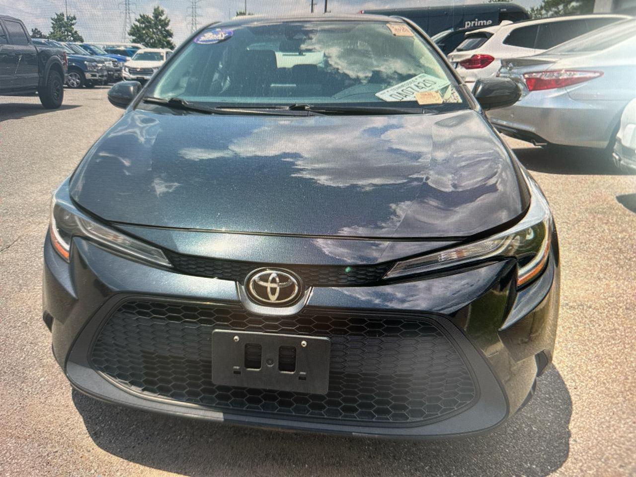 toyota corolla 2022 5YFEPMAE4NP359254 image toyota corolla 2022 5YFEPMAE4NP359254 image