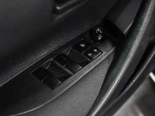 toyota corolla 2022 5YFEPMAE9NP333670 image toyota corolla 2022 5YFEPMAE9NP333670 image