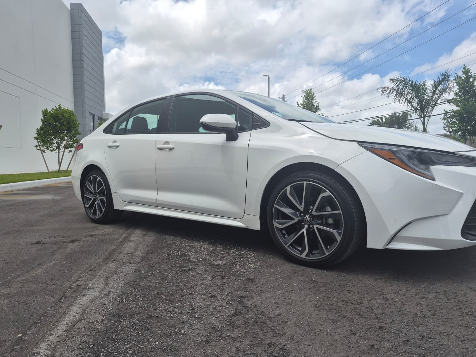 toyota corolla 2022 5YFEPMAE5NP358954 image toyota corolla 2022 5YFEPMAE5NP358954 image