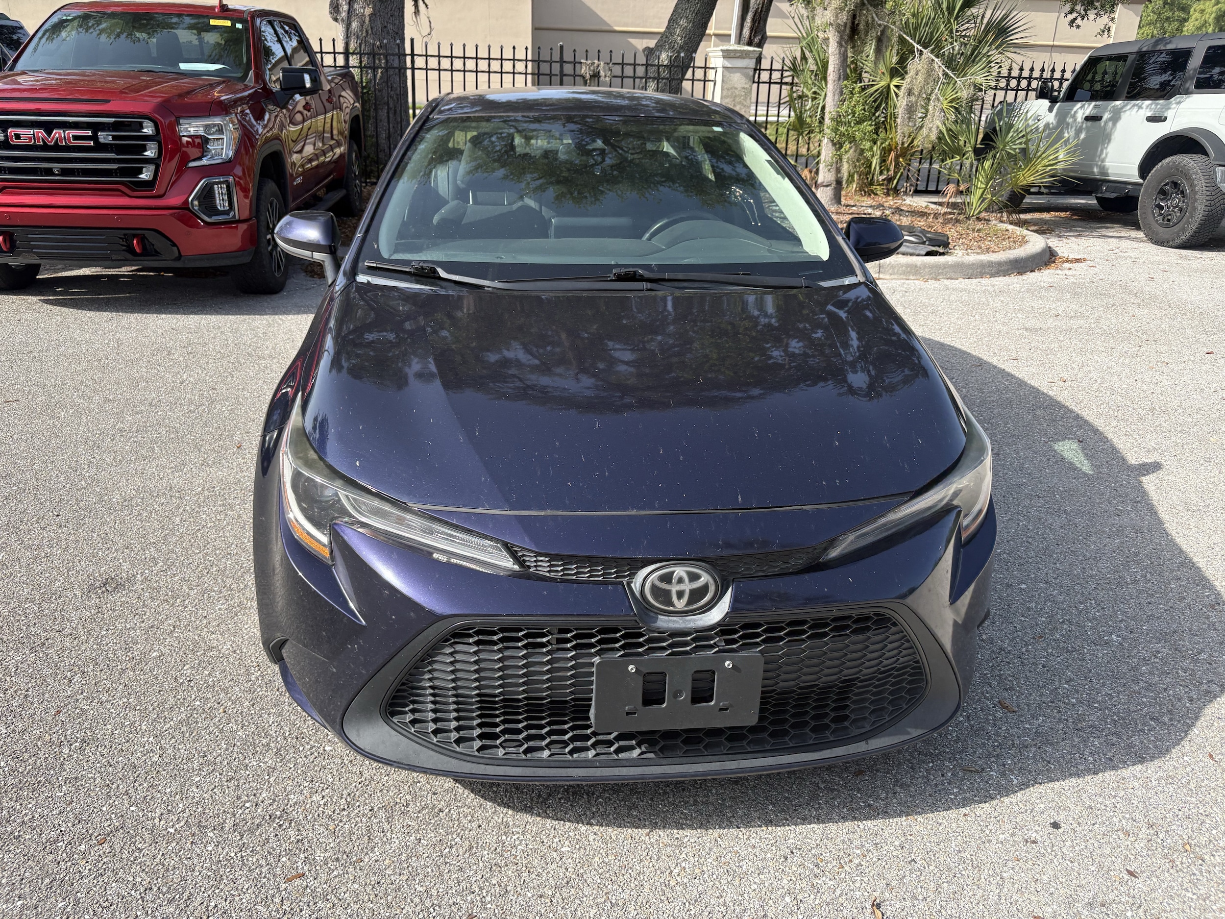 toyota corolla 2022 5YFEPMAE6NP324411 image toyota corolla 2022 5YFEPMAE6NP324411 image