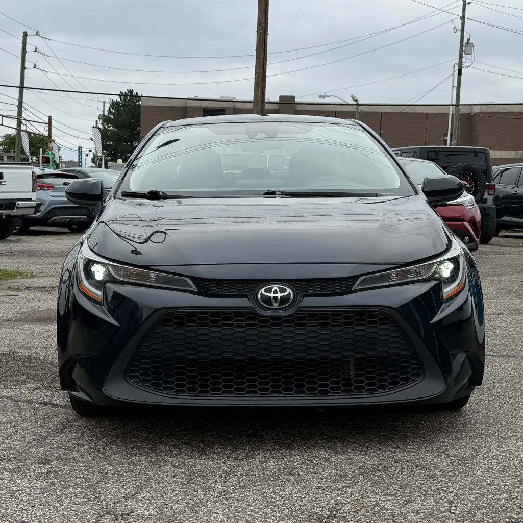 toyota corolla 2022 5YFEPMAE9NP321163 image toyota corolla 2022 5YFEPMAE9NP321163 image