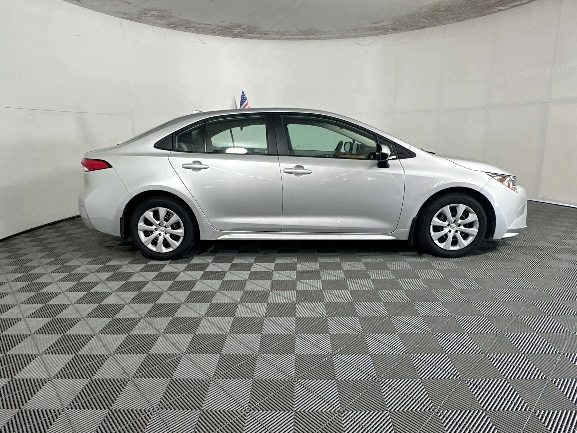 toyota corolla 2025 5YFB4MDE1SP355309 image toyota corolla 2025 5YFB4MDE1SP355309 image