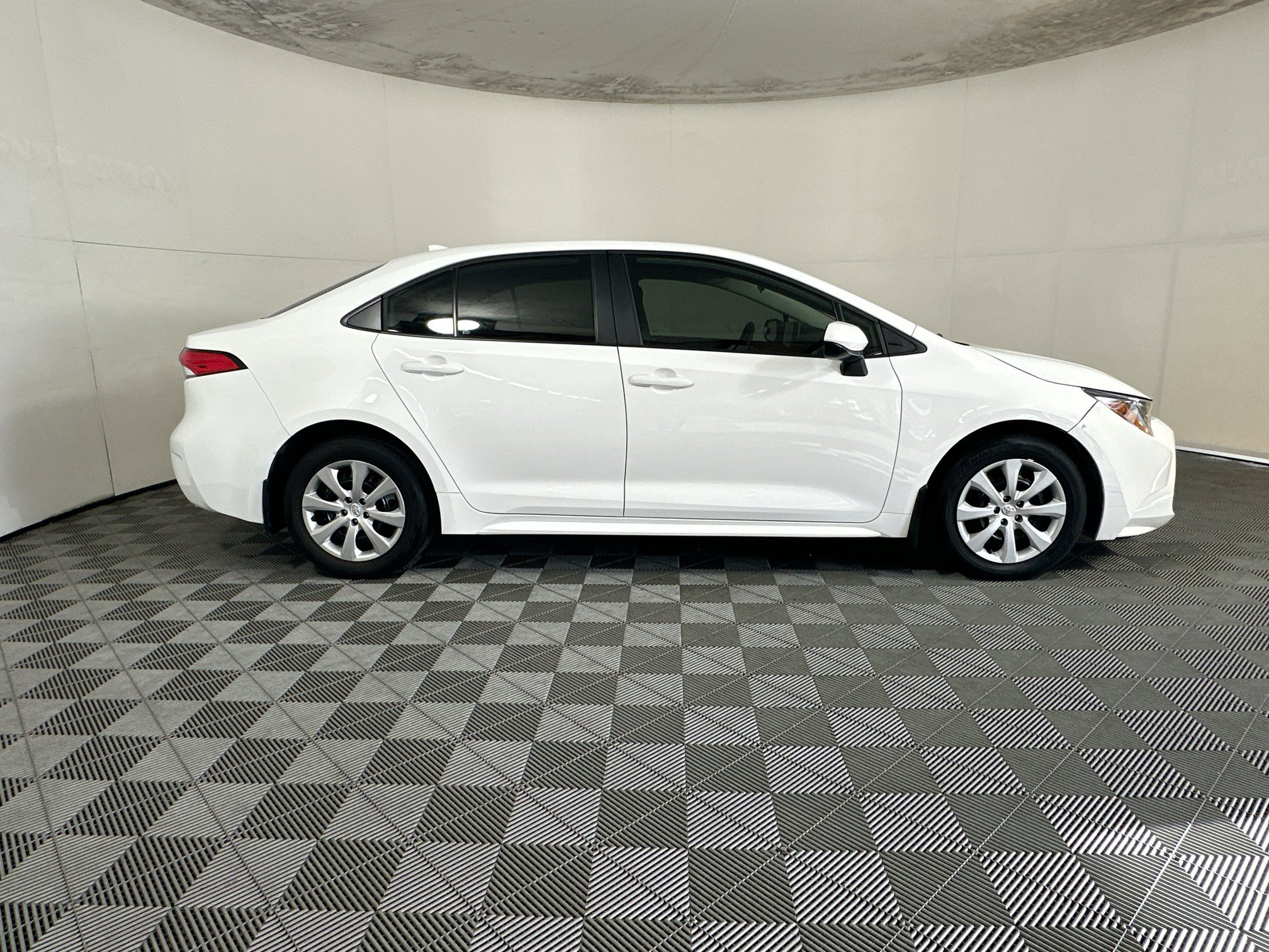 toyota corolla 2025 5YFB4MDE8SP285307 image toyota corolla 2025 5YFB4MDE8SP285307 image
