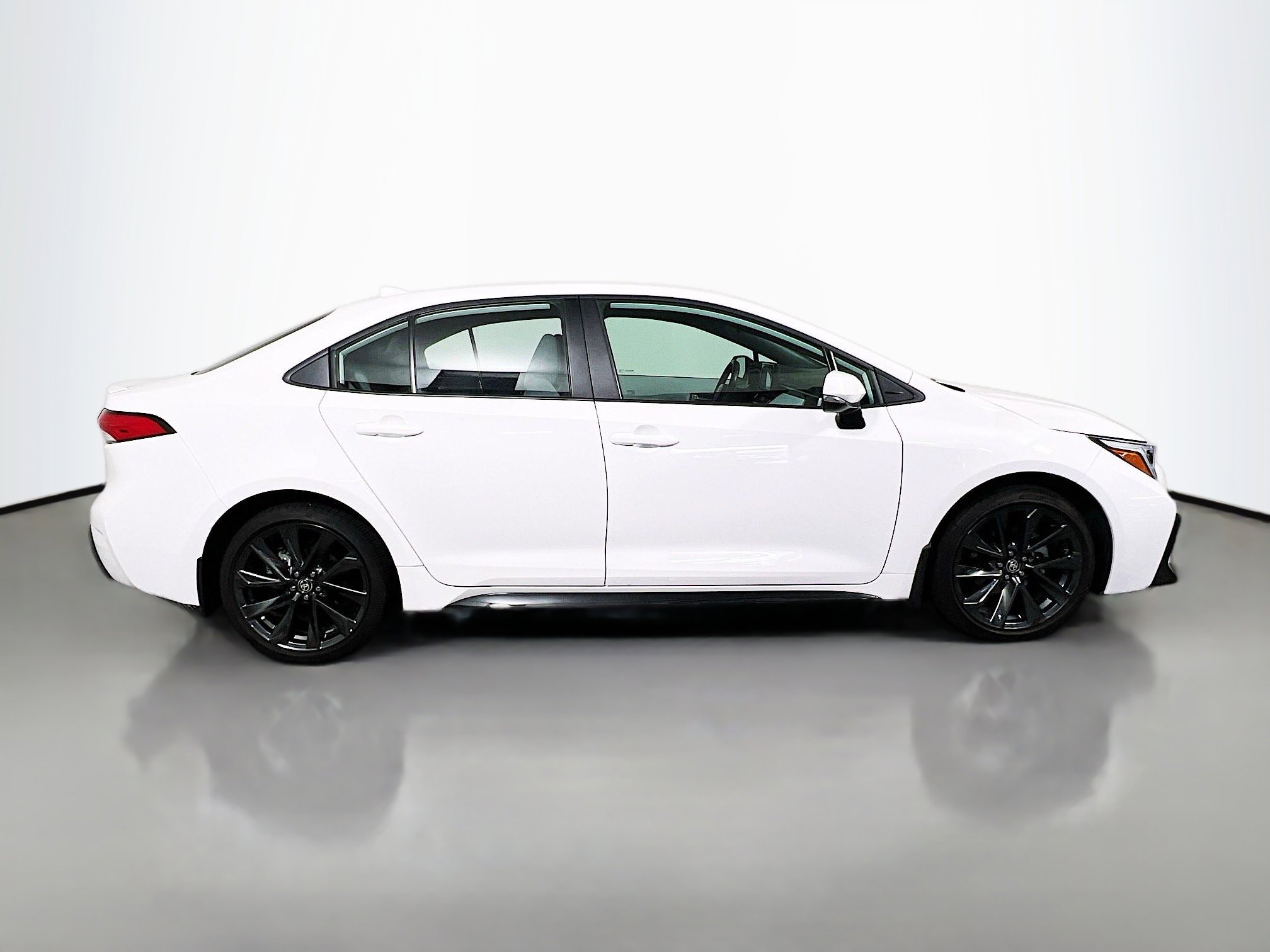 toyota corolla 2025 5YFS4MCE4SP245033 image toyota corolla 2025 5YFS4MCE4SP245033 image