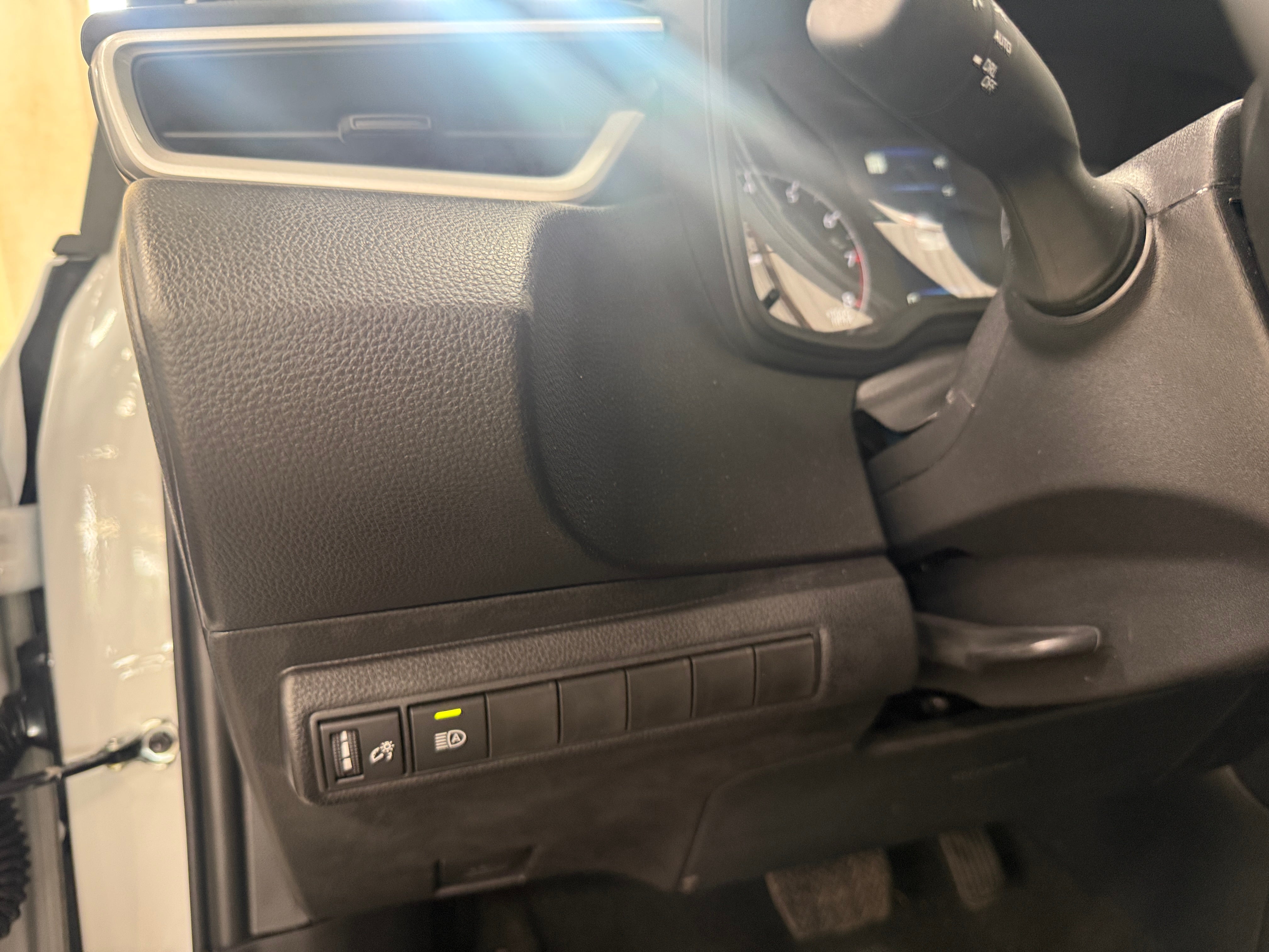 toyota corolla 2025 5YFS4MCE4SP246876 image toyota corolla 2025 5YFS4MCE4SP246876 image