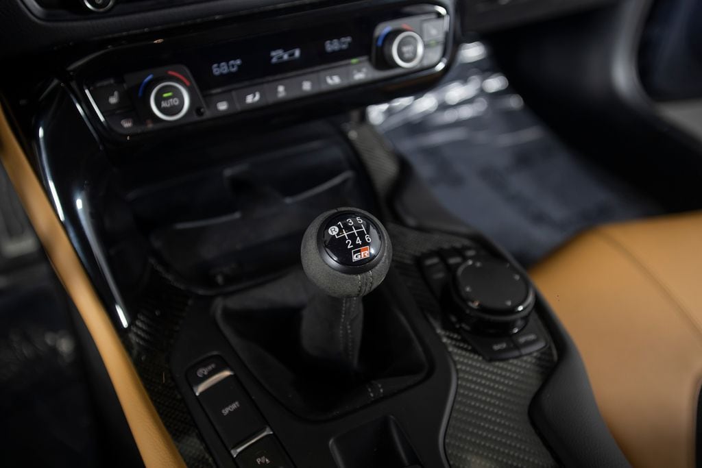 toyota supra 2023 WZ1DB0G06PW056194 image toyota supra 2023 WZ1DB0G06PW056194 image