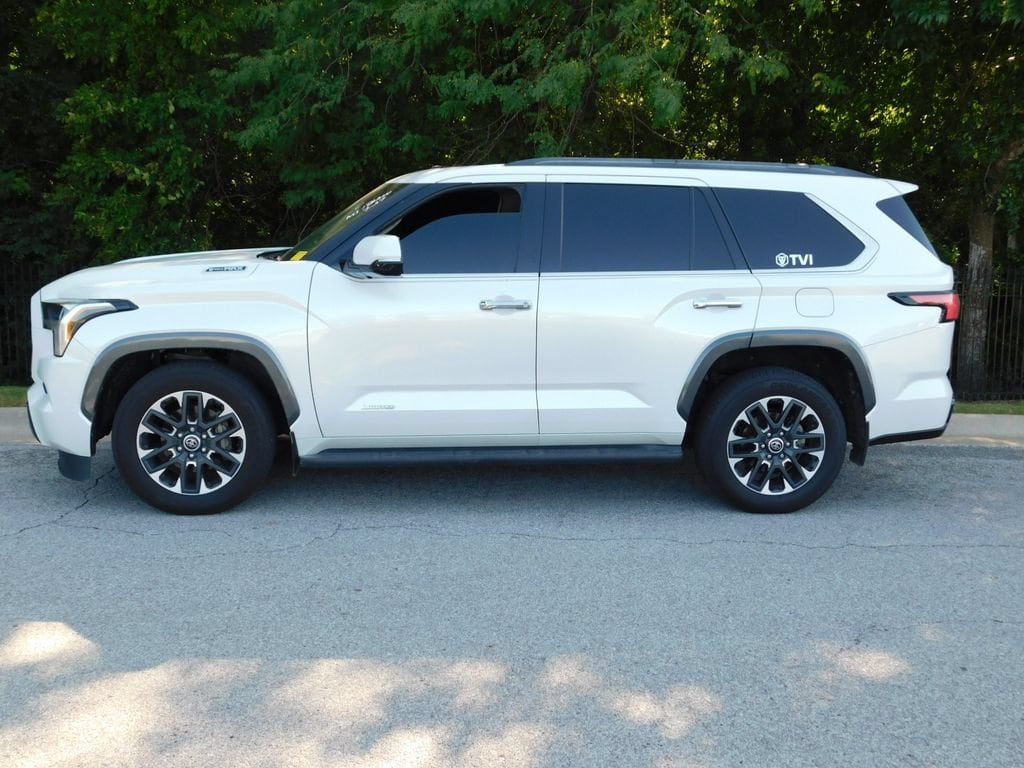 toyota sequoia 2023 7SVAAAAA6PX001059 image toyota sequoia 2023 7SVAAAAA6PX001059 image