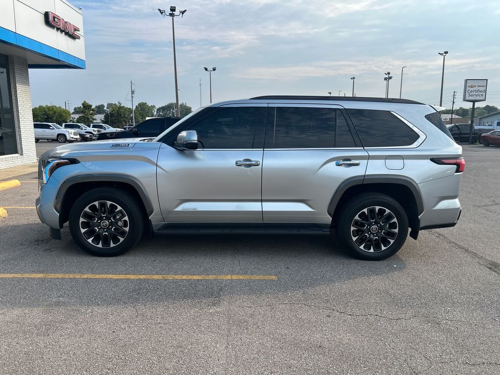 toyota sequoia 2023 7SVAAAAA9PX001749 image toyota sequoia 2023 7SVAAAAA9PX001749 image