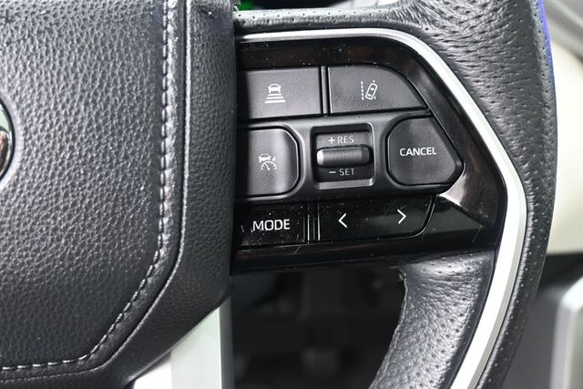 toyota sequoia 2023 7SVAAAAA6PX001126 image toyota sequoia 2023 7SVAAAAA6PX001126 image