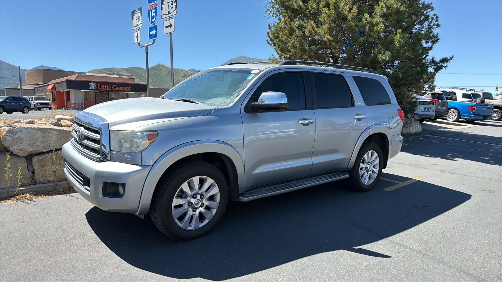 toyota sequoia 2016 5TDDW5G11GS141923 image toyota sequoia 2016 5TDDW5G11GS141923 image